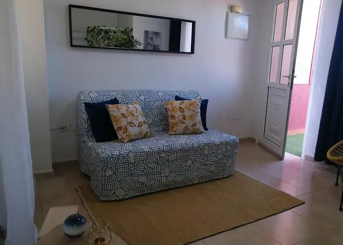 Acogedor Atico Con Terraza En Апартаменты *