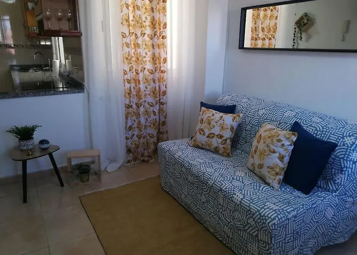 Апартаменты Acogedor Atico Con Terraza En